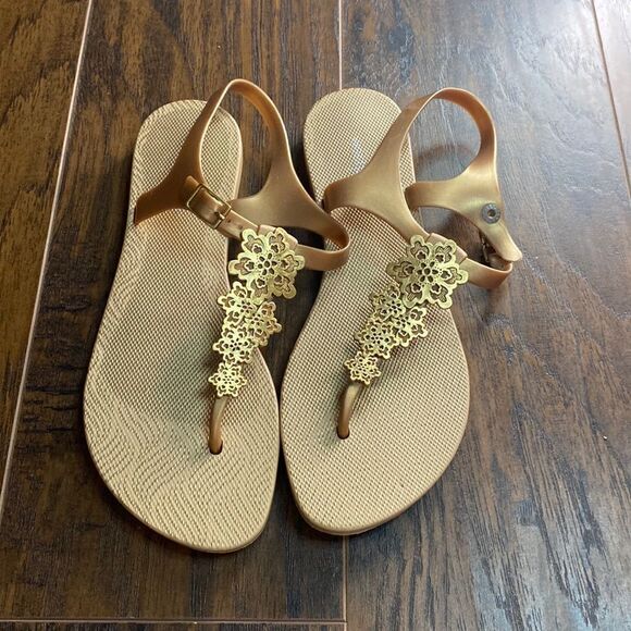 Gold Jelly Sandals - Picture 1 of 5